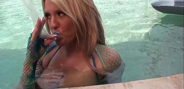  Ember Reigns Gets Naked In The Pool